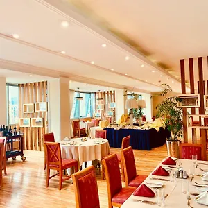 Hotel Abyssinia Renaissance